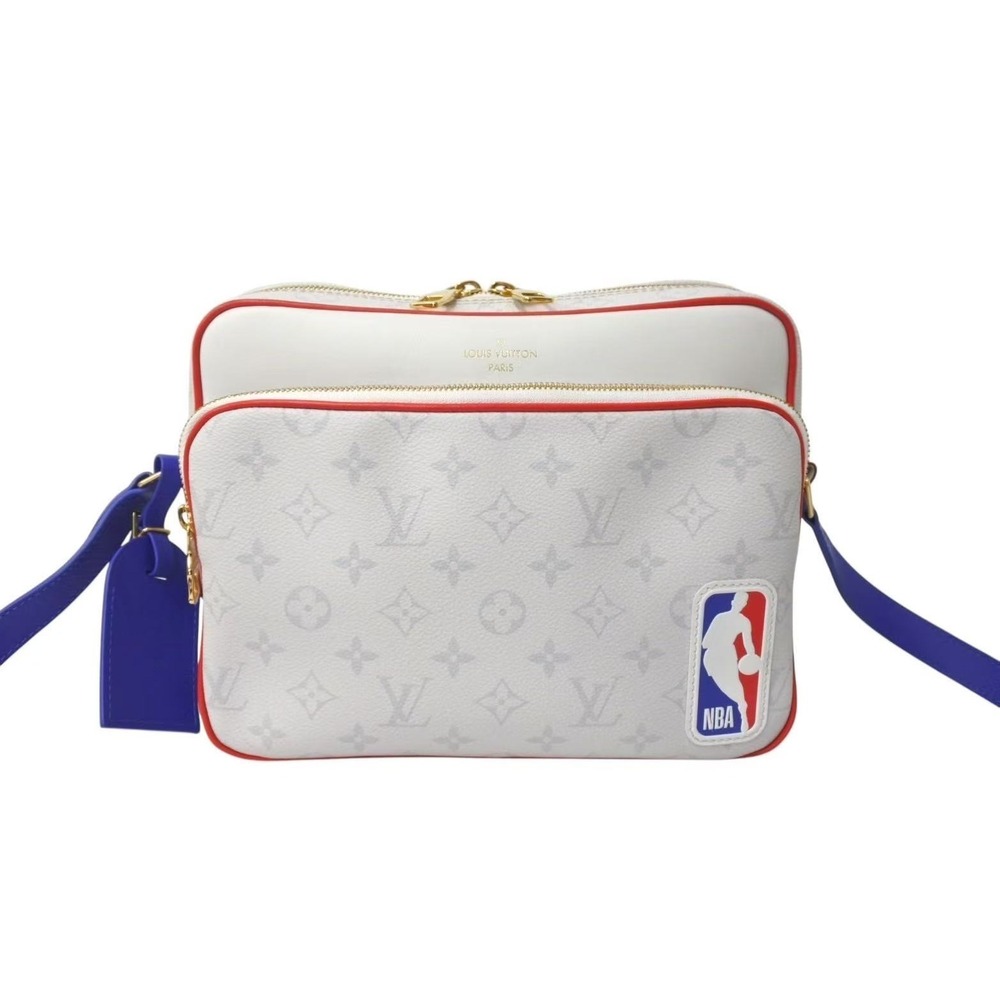 Louis Vuitton LVxNBA Nile Messenger shoulder bag white blue red - Picture 2 of 9